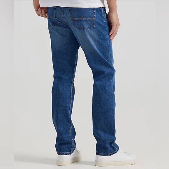 NWOT … WRANGLER “Size: 30 x 32” Athletic Fit Jeans - Picture 2 of 10